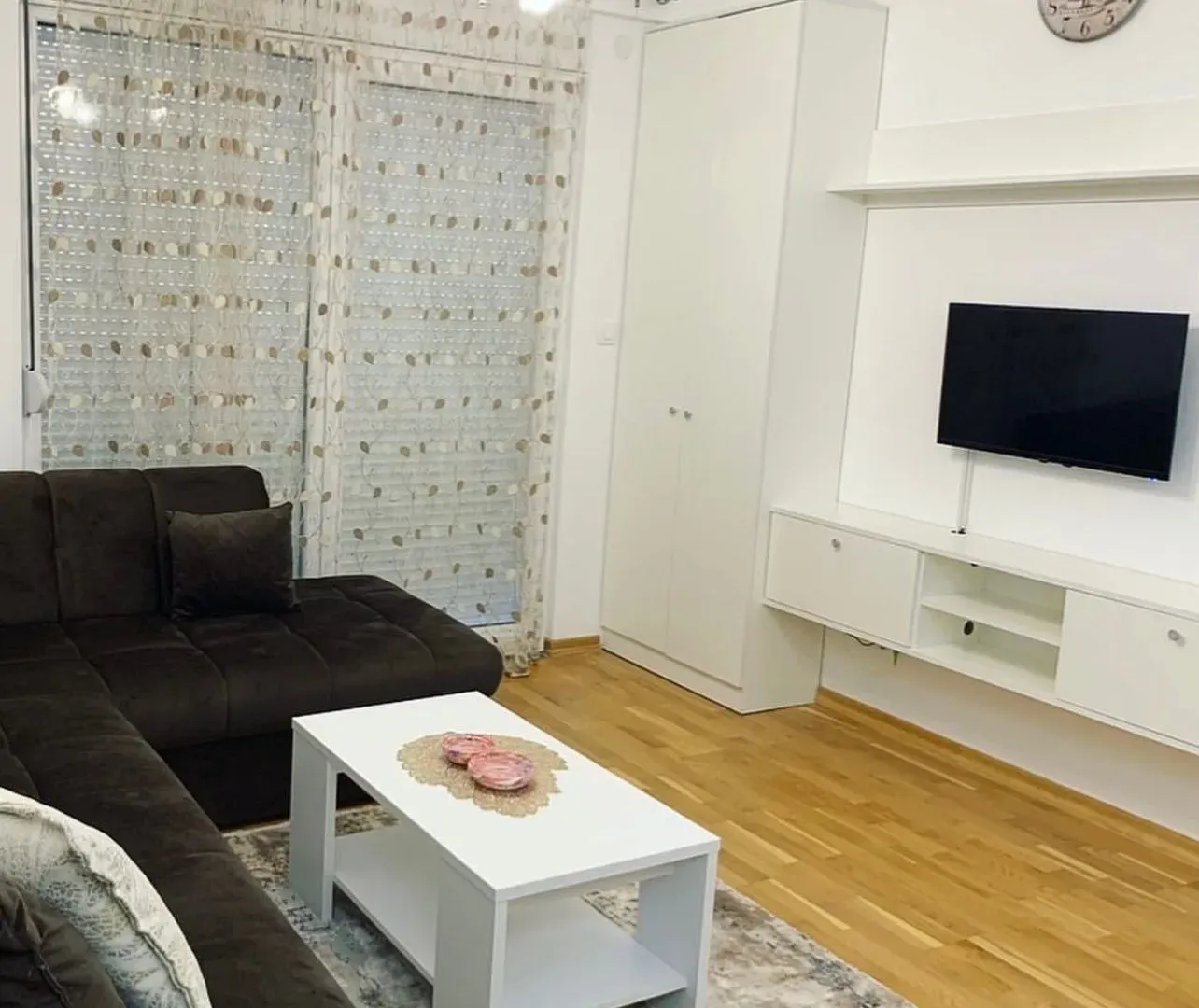 Izdavanje, garsonjera, 31m², Ljubović, Podgorica