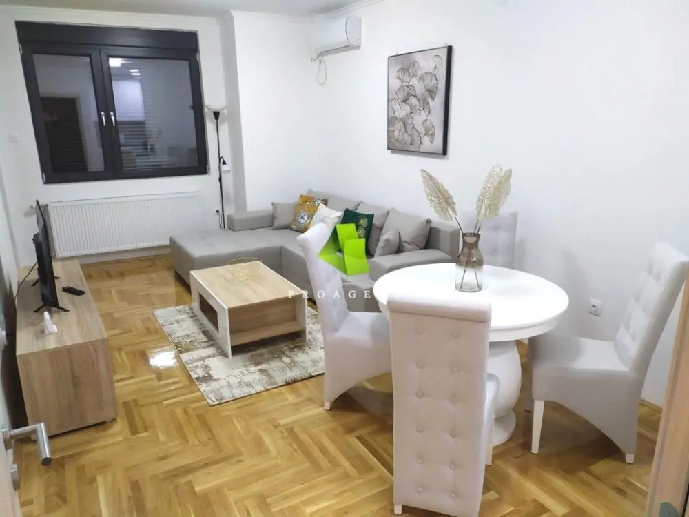 Rent, one bedroom apartment, 47m², Medijana, Niš