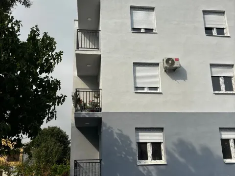 Izdavanje, dvosoban stan, 59m², Zabjelo, Podgorica - image 14