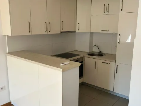Rent, two bedroom apartment, 65m², Stari Aerodrom, Podgorica - image 16