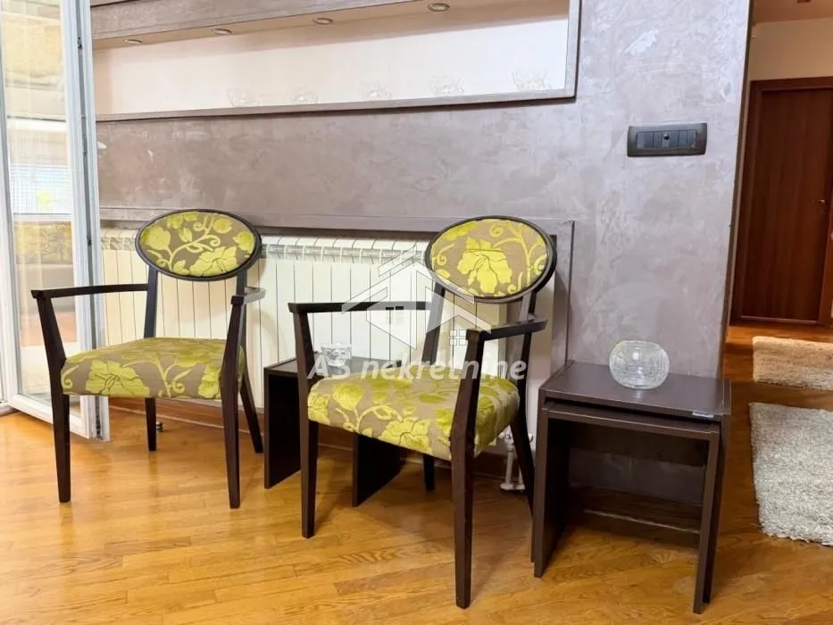 Rent, apartment, 170m², Savski Venac, Beograd
