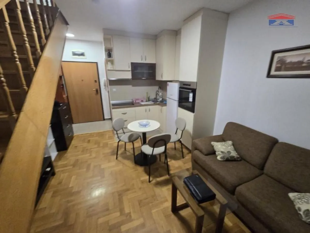 Izdavanje, dvosoban stan, 48m², Grbavica, Novi Sad Sve Podlokacije