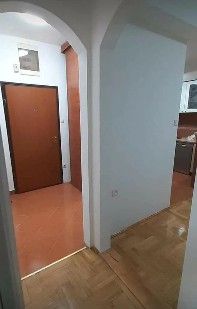 Rent, one bedroom apartment, 65m², Centar, Podgorica