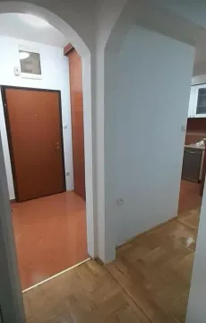 Rent, one bedroom apartment, 65m², Centar, Podgorica - image 2