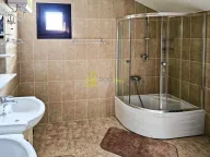 Rent, three bedroom apartment, 124m², Babin Do, Budva - image 11