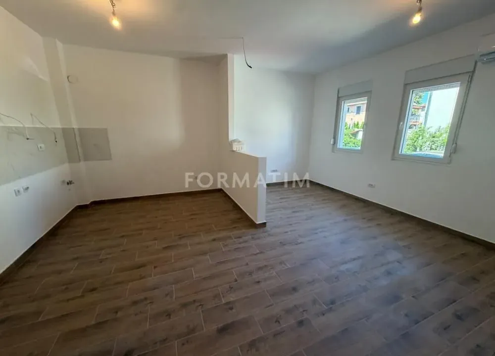 Prodaja, trosoban stan, 63m², Zemun Novi Grad, Zemun Sve Podlokacije