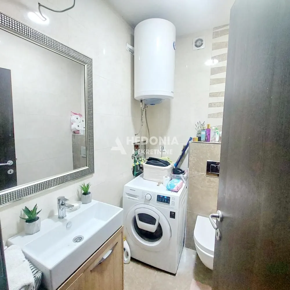 Sale, four bedroom apartment, 106m², Višnjička Banja, Palilula Sve Podlokacije