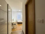 Izdavanje, garsonjera, 31m², Kava, Tivat - image 1