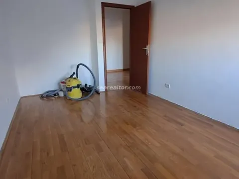 Prodaja, jednosoban stan, 45m², Stari Aerodrom, Podgorica - image 3