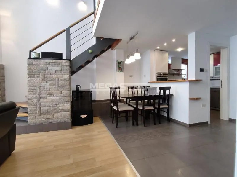 Rent, four bedroom apartment, 112m², Vračar Centar, Vračar Sve Podlokacije