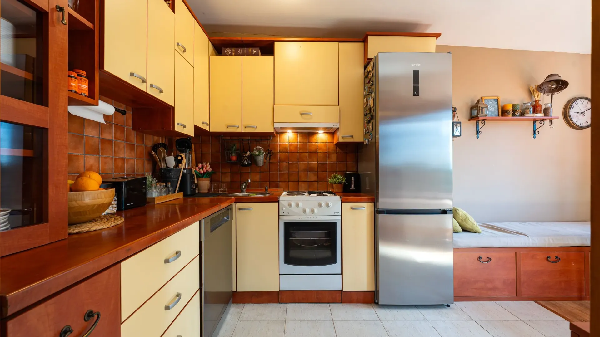 Prodaja, dvosoban stan, 69m², Preko Morače, Podgorica