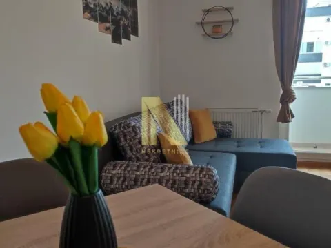 Izdavanje, jednosoban stan, 41m², Sajmište, Novi Sad - image 4