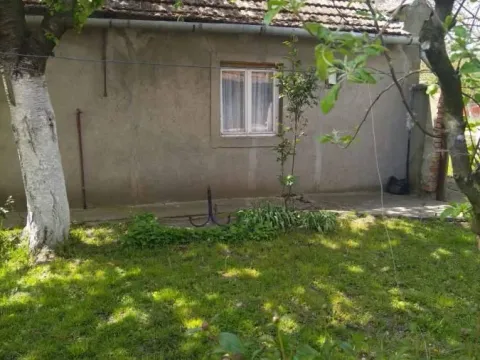 Sale, house, 130m², Taraš, Zrenjanin - image 10