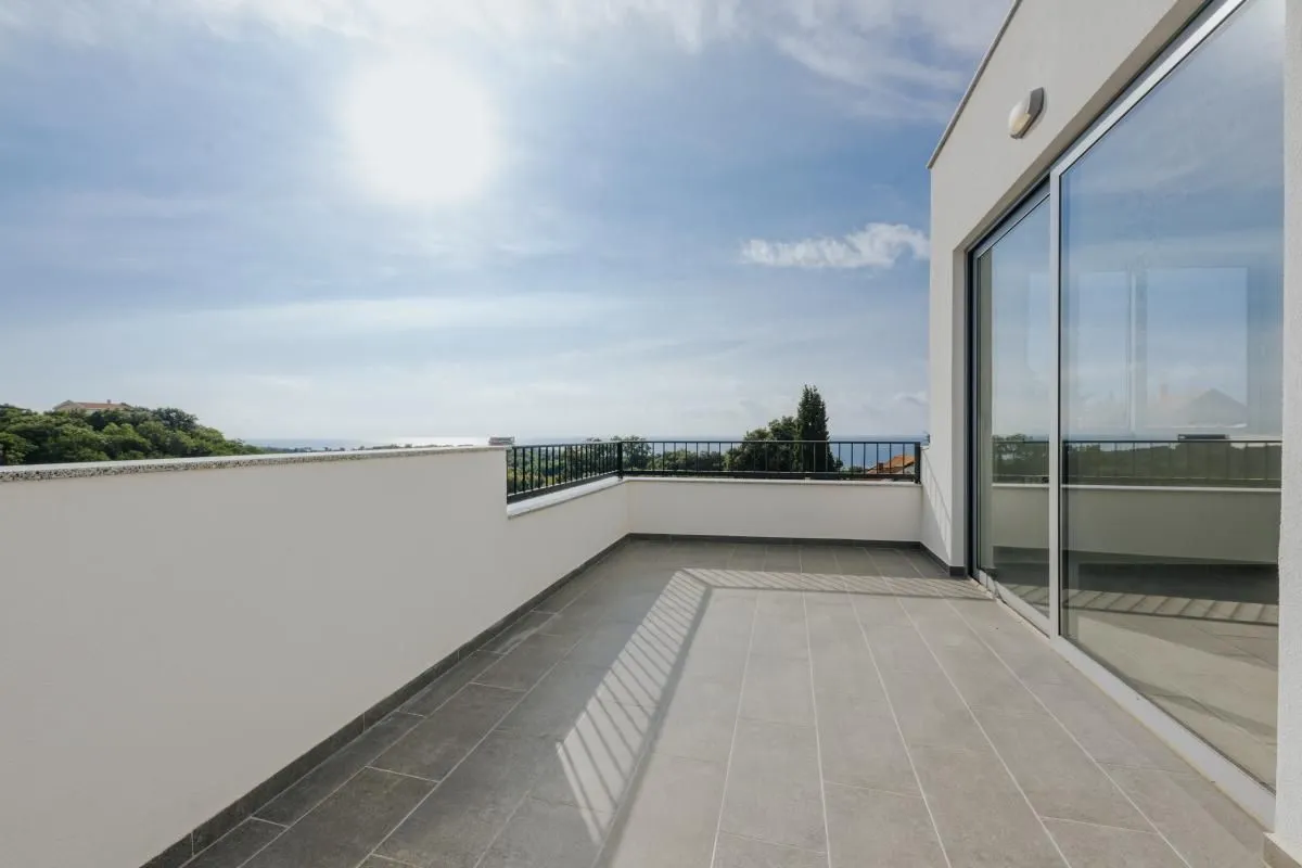 Sale, house, 250m², Utjeha, Bar