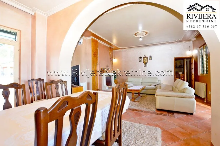 Prodaja, kuća, 320m², Bijela, Herceg Novi