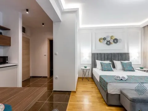 Sale, studio apartment, 36m², Bečići, Budva - image 8