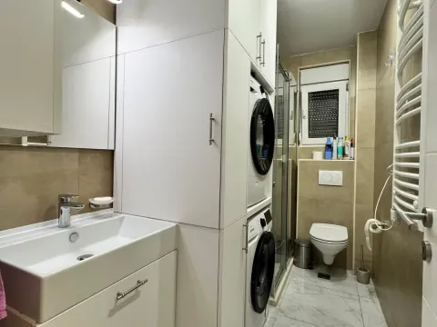 Prodaja, trosoban stan, 117m², Centar, Podgorica - image 8