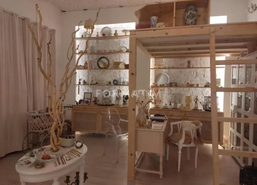 Rent, office space, 39m², Bajlonijeva Pijaca, Beograd