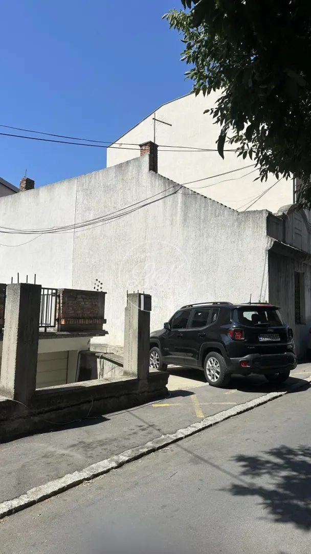 Prodaja, kuća, 43m², Lion, Zvezdara Sve Podlokacije