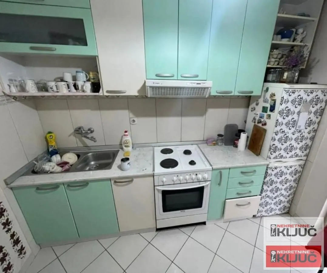 Prodaja, trosoban stan, 67m², Podbara, Novi Sad Sve Podlokacije