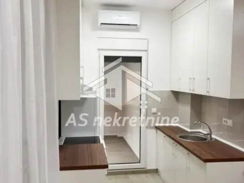 Izdavanje, stan, 40m², Crveni Krst, Beograd - image 6