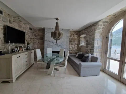 Sale, house, 731m², Stoliv, Kotor - image 13