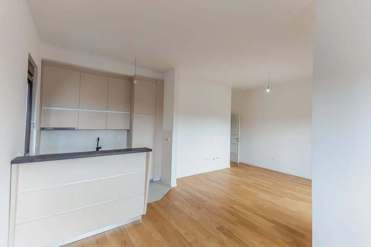 Prodaja, trosoban stan, 95m², Gornja Gorica, Podgorica
