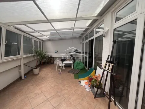 Sale, four bedroom apartment, 167m², Vračar Sve Podlokacije, Beograd - image 19