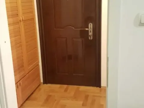 Izdavanje, garsonjera, 29m², Centar, Novi Sad - image 5