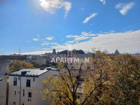 Sale, one bedroom apartment, 32m², Stari Grad, Beograd