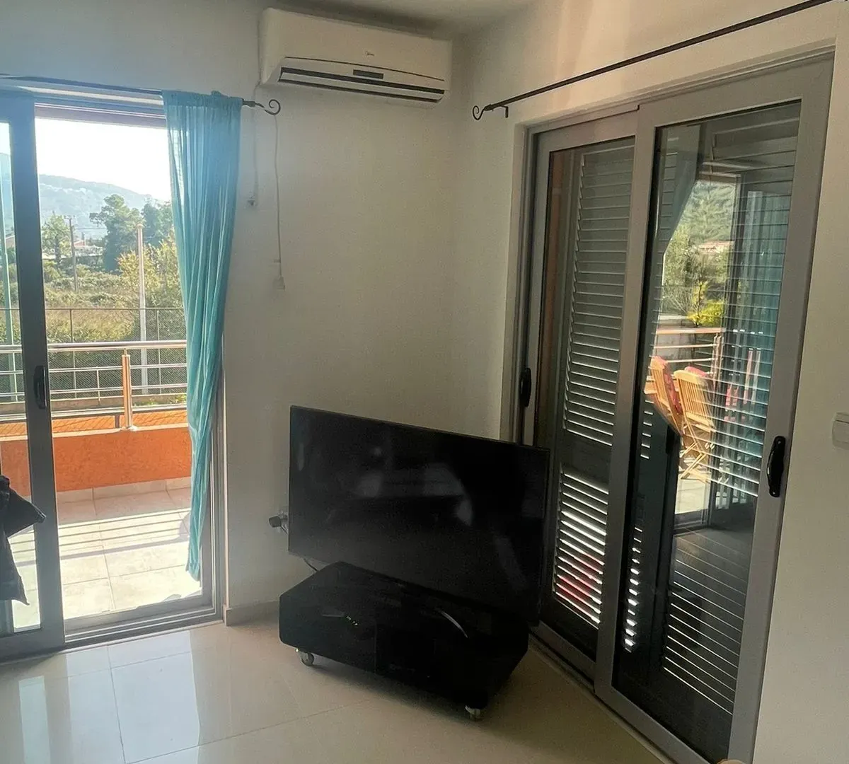 Prodaja, dvosoban stan, 85m², Lastva Grbaljska, Kotor
