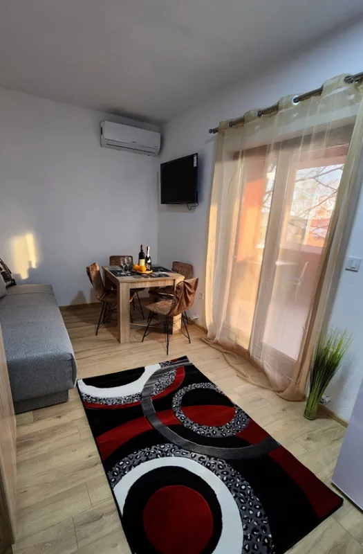 Rent, one bedroom apartment, 55m², Šušanj, Bar