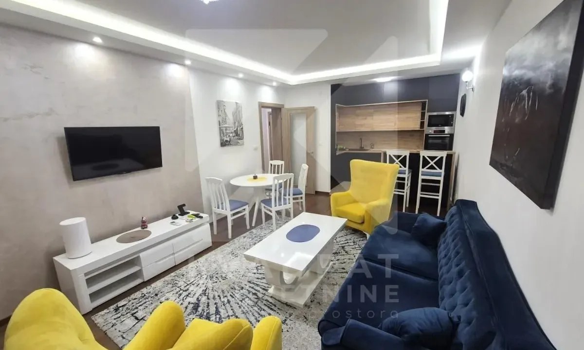 Izdavanje, dvosoban stan, 77m², Master Kvart, Podgorica