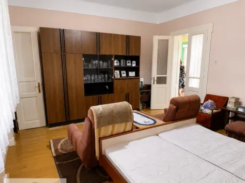 Prodaja, kuća, 150m², Perlez, Zrenjanin - image 23