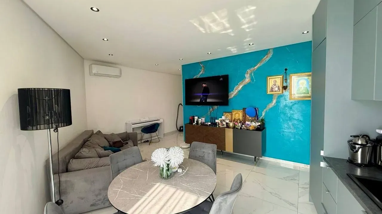 Sale, one bedroom apartment, 91m², Centar, Budva