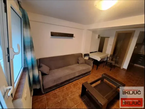 Izdavanje, garsonjera, 20m², Nova Detelinara, Novi Sad Sve Podlokacije - image 3