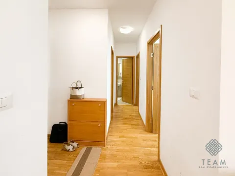 Prodaja, dvosoban stan, 64m², City Kvart, Podgorica - image 13