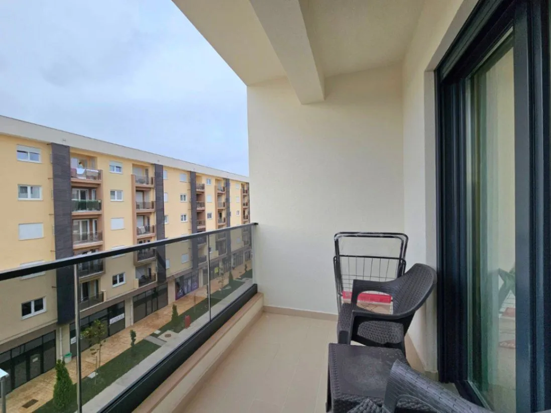 Izdavanje, dvosoban stan, 60m², New City, Podgorica