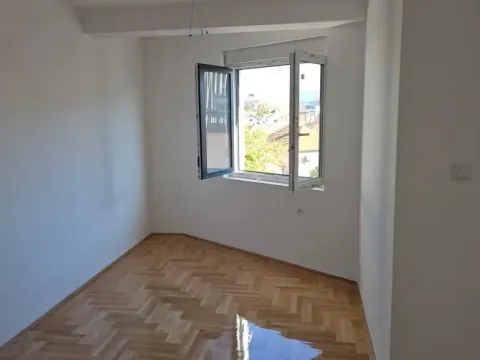 Sale, two bedroom apartment, 54m², Medijana, Niš - image 8