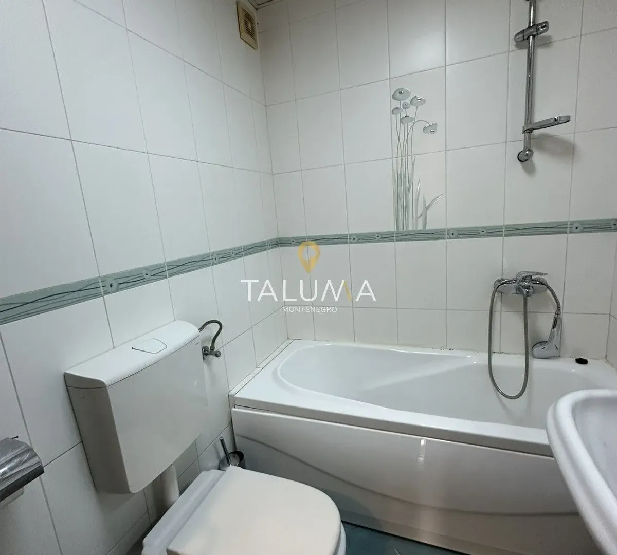 Izdavanje, jednosoban stan, 50m², Stari Aerodrom, Podgorica