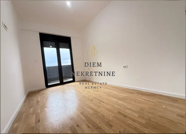 Prodaja, jednosoban stan, 43m², Stari Aerodrom, Podgorica