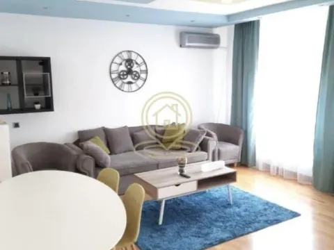 Stan in Vračar Sve Podlokacije