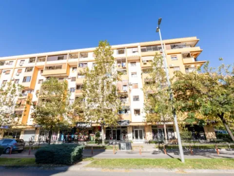 Prodaja, jednosoban stan, 40m², Stari Aerodrom, Podgorica - image 8