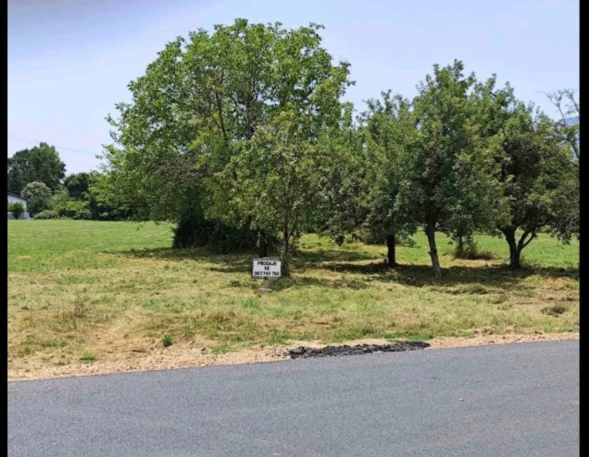 Prodaja, plac, 2421m², Gorica, Danilovgrad