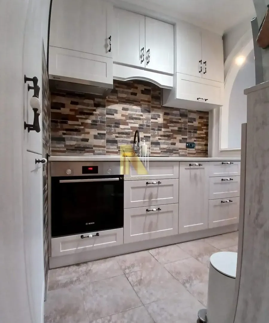 Izdavanje, dvosoban stan, 63m², Liman 2, Novi Sad Sve Podlokacije