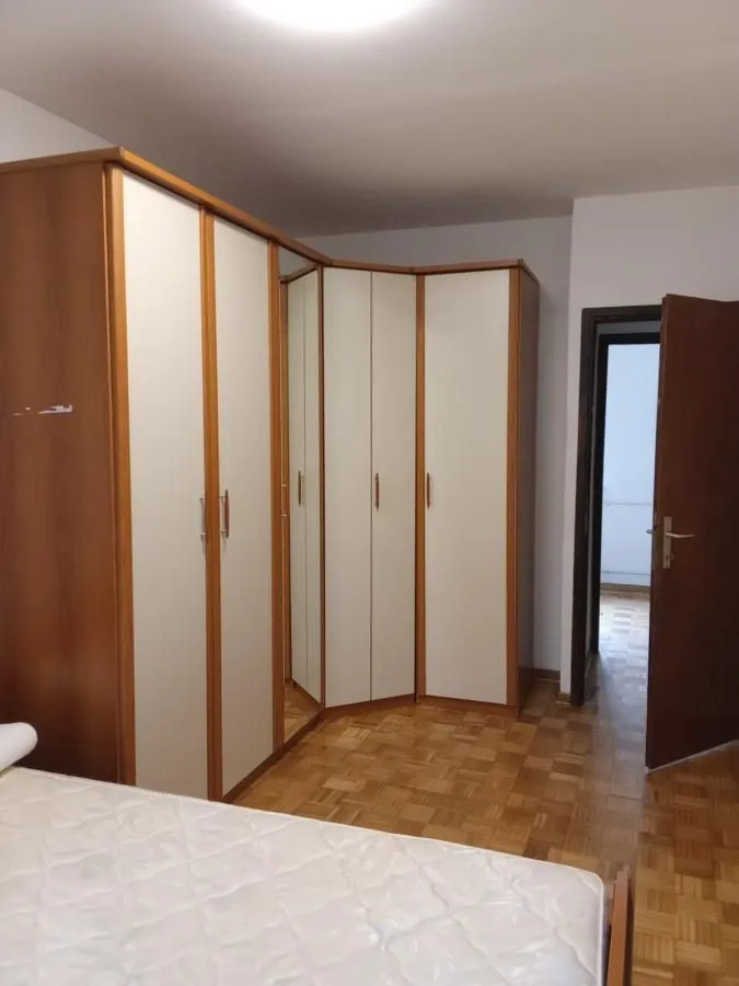 Sale, four bedroom apartment, 84m², Bezanijska Kosa 1, Bežanijska Kosa Sve Podlokacije