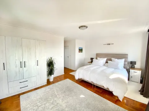 Prodaja, kuća, 250m², Blizikuće, Budva - image 22