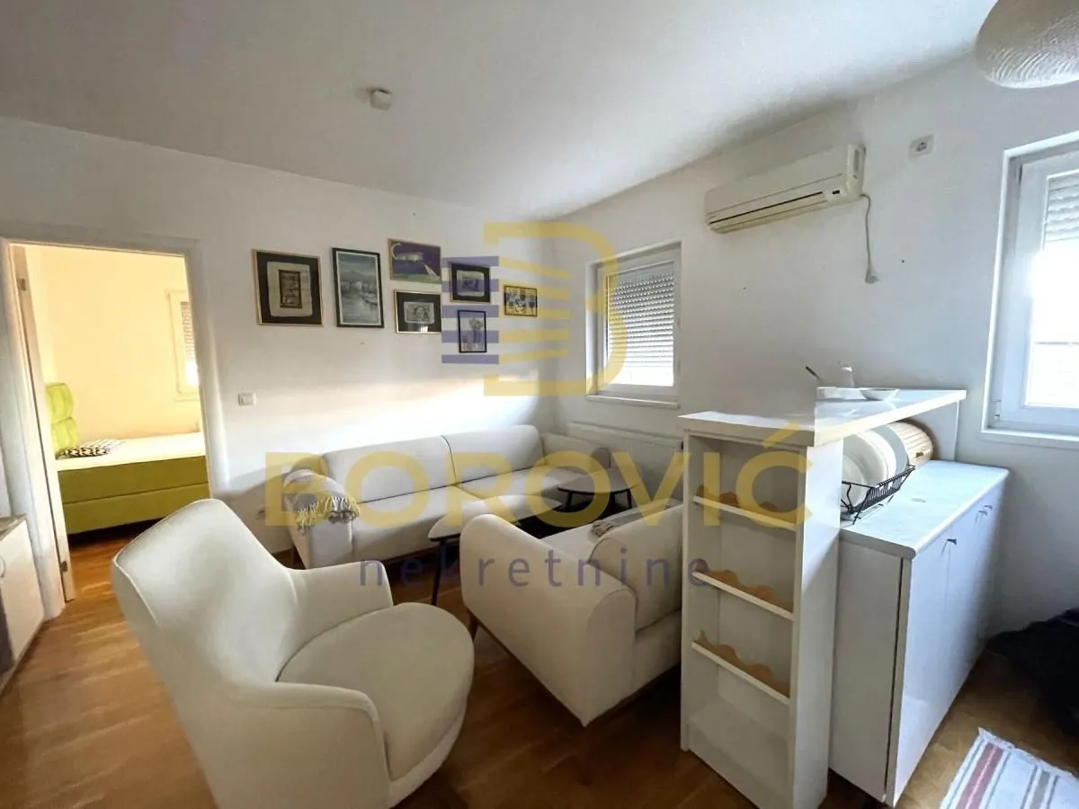 Prodaja, dvosoban stan, 53m², Zvezdara Sve Podlokacije, Beograd