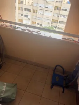 Pogled sa balkona stambene zgrade. - image 15