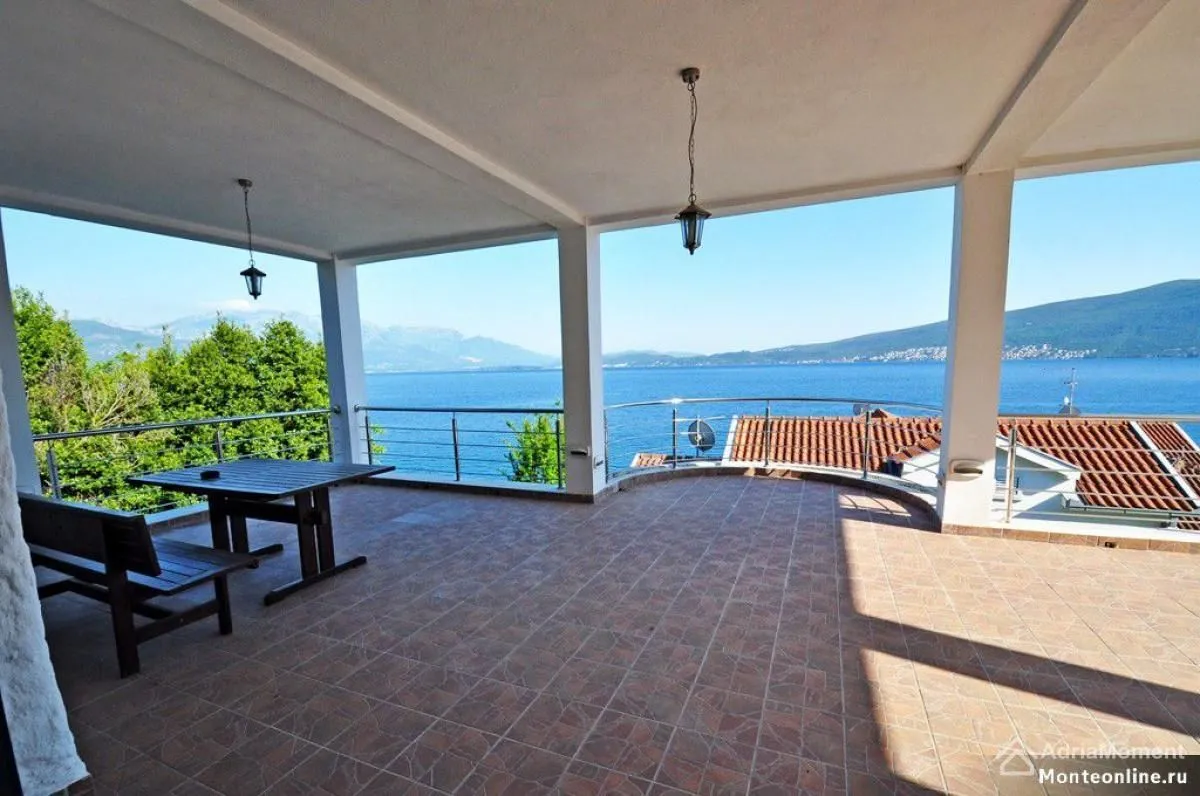 Prodaja, kuća, 308m², Bijela, Herceg Novi
